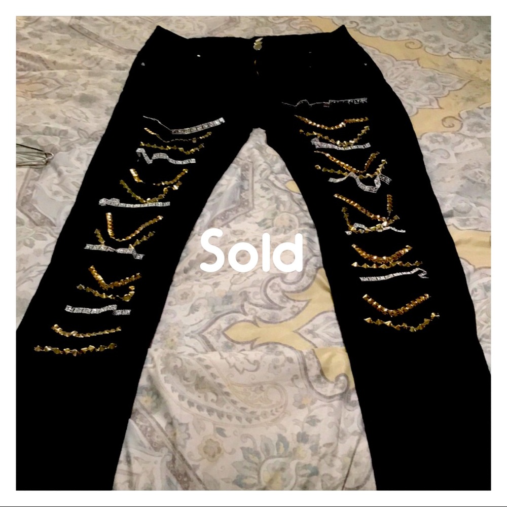 Black dazzled jeans
